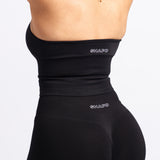 ULTRA FORM HALTER TOP - BLK